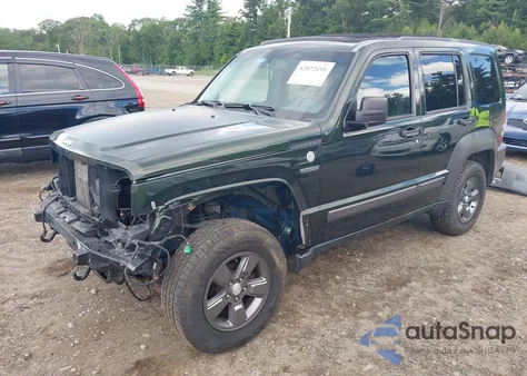 2010 Jeep Liberty Renegade z USA, uszkodzony, nr VIN 1J4PN3GK6AW148624